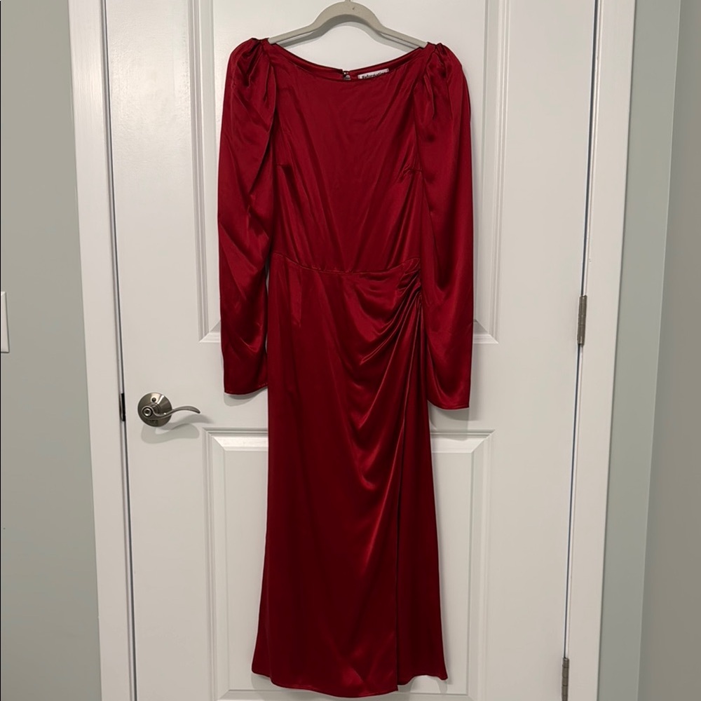 Reformation Cameron Gathered Silk-Satin Midi Dress in Crimson Red - Picture 5 of 9